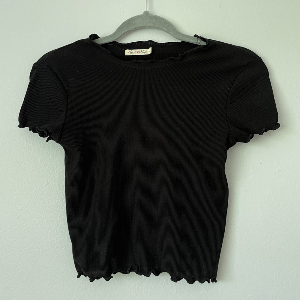 lettuce trim black crop top